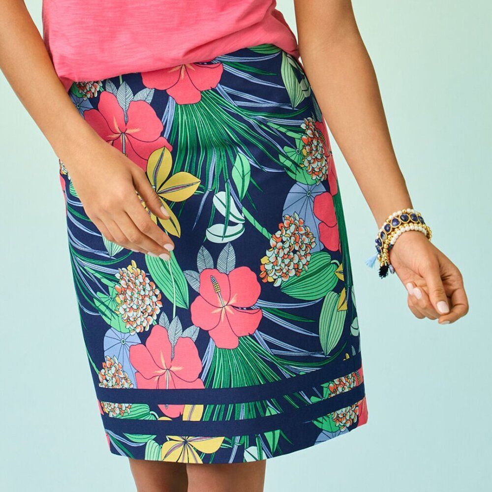TALBOTS Cotton Canvas A-Line Skirt Hibiscus Floral Print Sz 12 Navy Blue Flowers